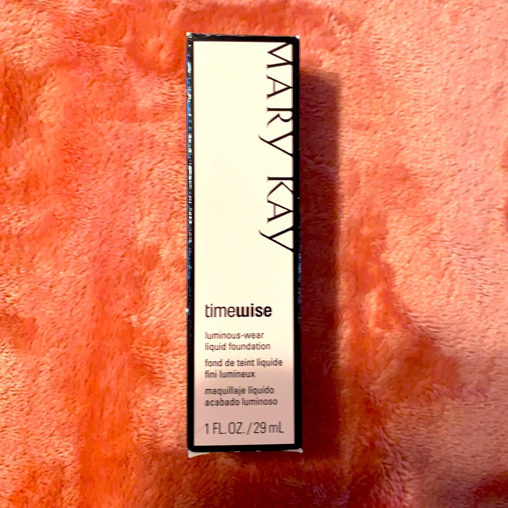 Mary Kay Timewise Foundation. Ivory 6